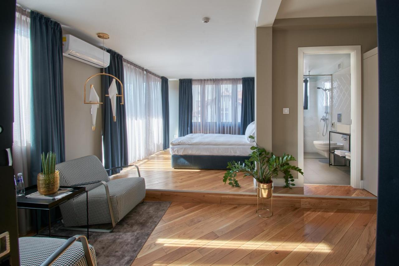 The Embassy Suites Sofia Zewnętrze zdjęcie