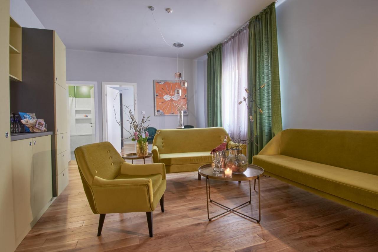 The Embassy Suites Sofia Zewnętrze zdjęcie