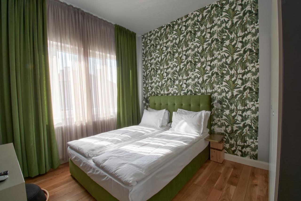 The Embassy Suites Sofia Zewnętrze zdjęcie